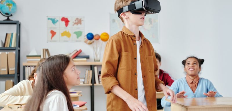 Dạy học bằng VR