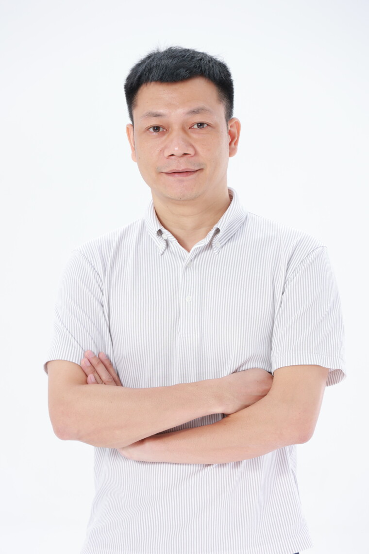 Phạm Việt Thành